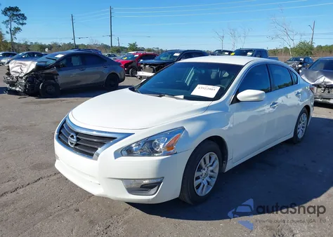 2015 Nissan Altima 2.5/2.5 S/2.5 Sl/2.5 Sv from USA, damaged, VIN 1N4AL3APXFN334790